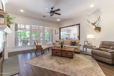 109 La Villa Circle-16