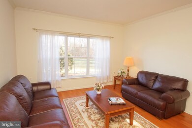 27 Pinflower Ln, Princeton Junction, NJ 08550 - photo 3