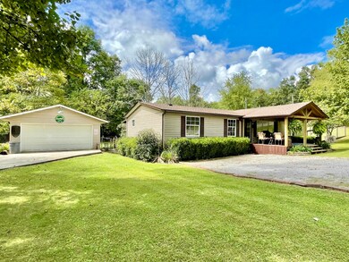 3221 Dixie Bend Rd, Burnside, KY 42519 - photo 2