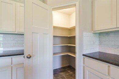 7074 Richardson Ct, Warr Acres, OK 73132 - photo 7