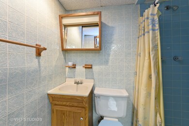 1447 Whitcomb Ave, Des Plaines, IL 60018 - photo 7