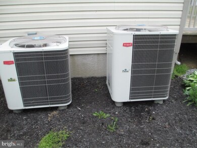 31937 Griffith Dr, Galena, MD 21635 - photo 5