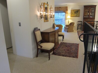 Entryway, 3741 Cedaridge, Rix