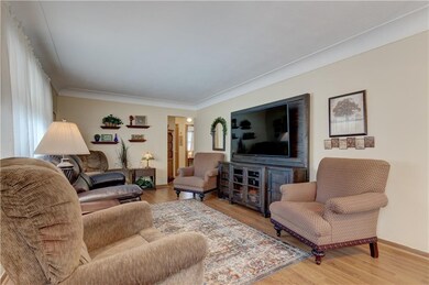 3316 Bel Aire Rd, Des Moines, IA 50310 - photo 3