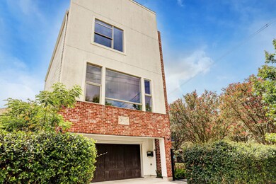 3502 Yupon St, Houston, TX 77006 - photo 2