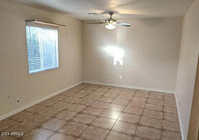 2020 N 26th Place unit 4, Phoenix, AZ 85008 - photo 4