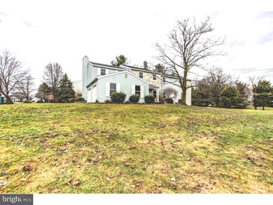 70 E Ridge Cir, Feasterville Trevose, PA 19053 - photo 5