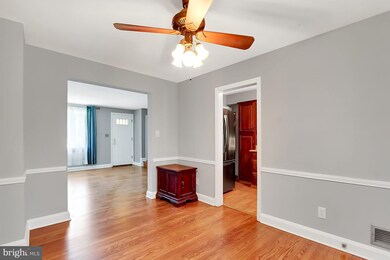 1804 Darrich Dr, Parkville, MD 21234 - photo 6