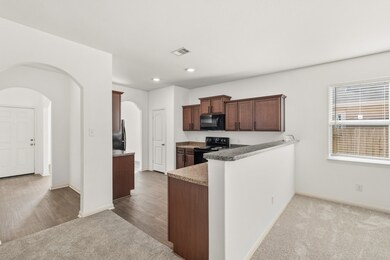 718 Crystal Lakes Dr, Brookshire, TX 77423 - photo 7