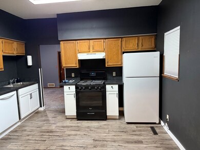 1332 S 28th St, Fort Dodge, IA 50501 - photo 7