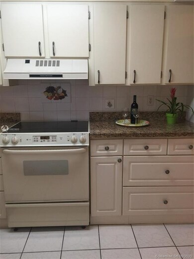 4448 W 10th Ct unit 5, Hialeah, FL 33012 - photo 6