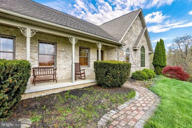 266 Lindman Dr, Chambersburg, PA 17202 - photo 4