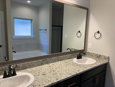 005 PRIMARY BATH