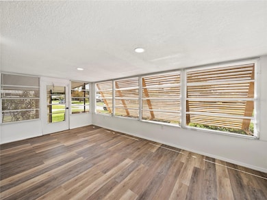 1610 Reynolds Rd unit 35, Lakeland, FL 33801 - photo 4