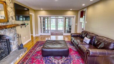 86 Forest Ridge Rd, West Springfield, MA 01089 - photo 6