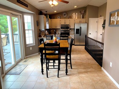 1005 Copper Ridge, Maryville, IL 62062 - photo 7