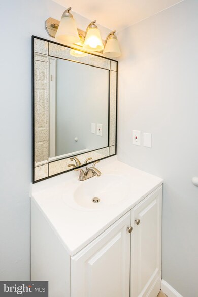 1314 Harford Square Dr, Edgewood, MD 21040 - photo 6