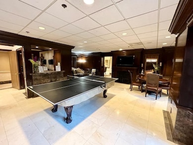 Sage Condominiums unit 704, Houston, TX 77056 - photo 6