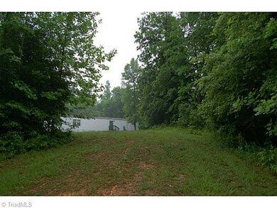 3565 Kemp Mill Rd, Asheboro, NC 27205 - photo 5