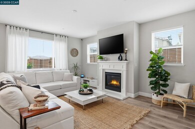 5227 Waterleaf Ln, Fairfield, CA 94534 - photo 2