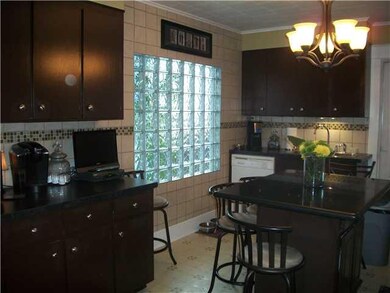 612 17th St, Niagara Falls, NY 14301 - photo 4