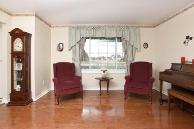 10664 Benton St, Crown Point, IN 46307 - photo 5