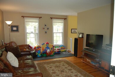 12513 Kuhl Rd, Silver Spring, MD 20902 - photo 3