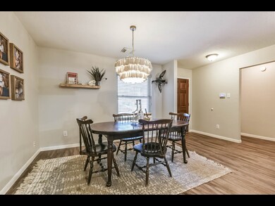 3425 Stevenwood Ln, Alvin, TX 77511 - photo 7