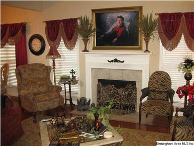 Beautiful main living room with great accents and 