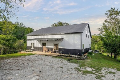 1425 Moodyville Loop, Byrdstown, TN 38549 - photo 5