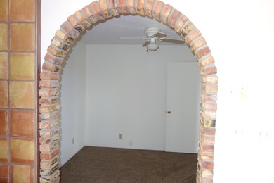 210 S El Rancho Bonito Rd, Cornville, AZ 86325 - photo 7