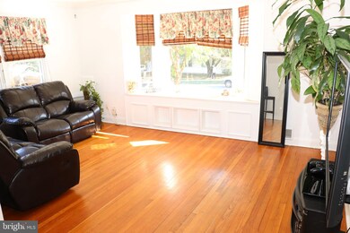 12232 Bluhill Rd, Silver Spring, MD 20902 - photo 6