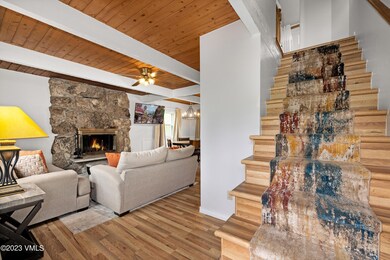 2487 Chamonix Lane 50