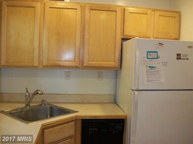 140 Polk Dr, Manassas Park, VA 20111 - photo 4