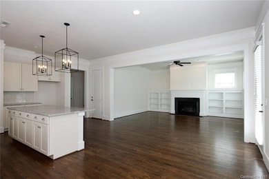 908 Millbrook Rd unit B, Charlotte, NC 28211 - photo 7