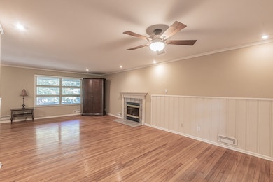 711 Briarwood Blvd, Arlington, TX 76013 - photo 7