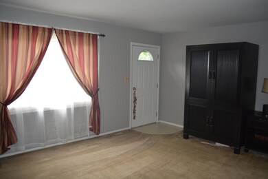 1254 Acton Rd, Columbus, OH 43224 - photo 4