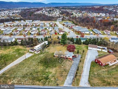 201 Cranes Gap Rd, Carlisle, PA 17013 - photo 3