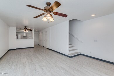 1505 N Center St unit 220, Mesa, AZ 85201 - photo 4