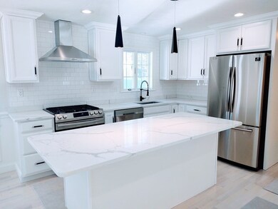 21 Lakeside Ave, Hudson, MA 01749 - photo 6