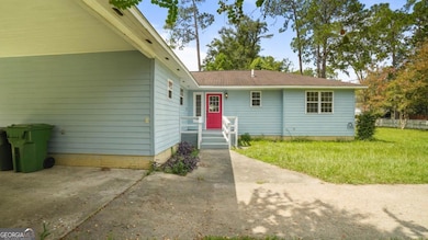 641 S 4th St, Jesup, GA 31545 - photo 3