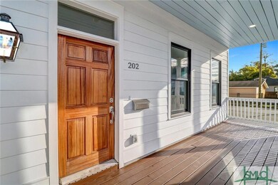 202 W 42nd St, Savannah, GA 31401 - photo 4