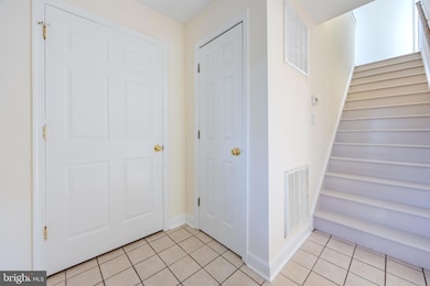 405 1/2 Elm St, Winchester, VA 22601 - photo 7