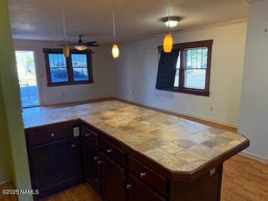 722 N Warren Ave, Winslow, AZ 86047 - photo 4