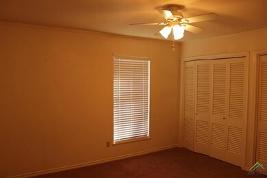 1802 Yosemite Dr, Tyler, TX 75703 - photo 6