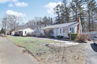 443 Summer St, Rockland, MA 02370 - photo 2