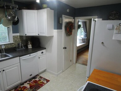 621 Daniel Webster Hwy, Merrimack, NH 03054 - photo 5