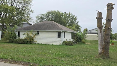 419 1st St, Fontanelle, IA 50846 - photo 3