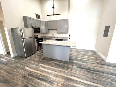 374 W Main St unit 203, Bath, PA 18014 - photo 7