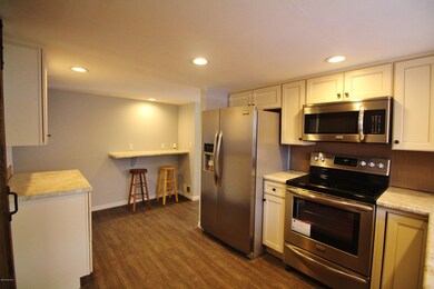 411 Hickory St, Three Oaks, MI 49128 - photo 7